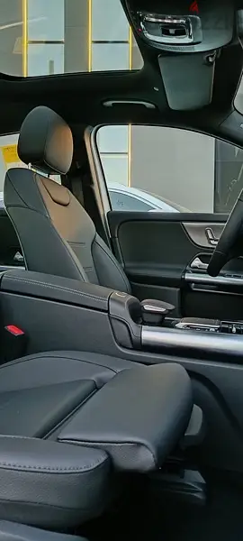 Mercedes EQA 26063803792610435125