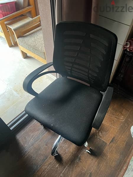 Desk chair 0