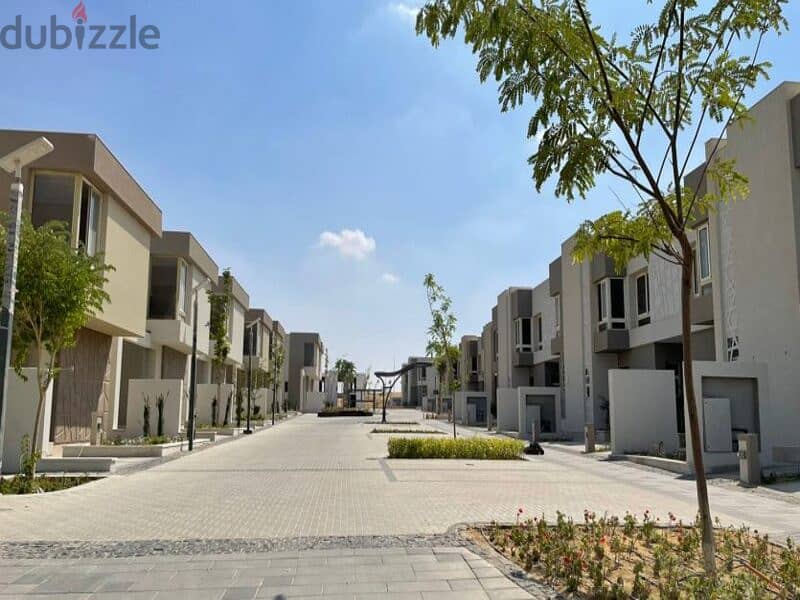 Townhouse with the Lowest Down Payment and Installments in Badya Palm Hills with Penthouse and Open Roof 0