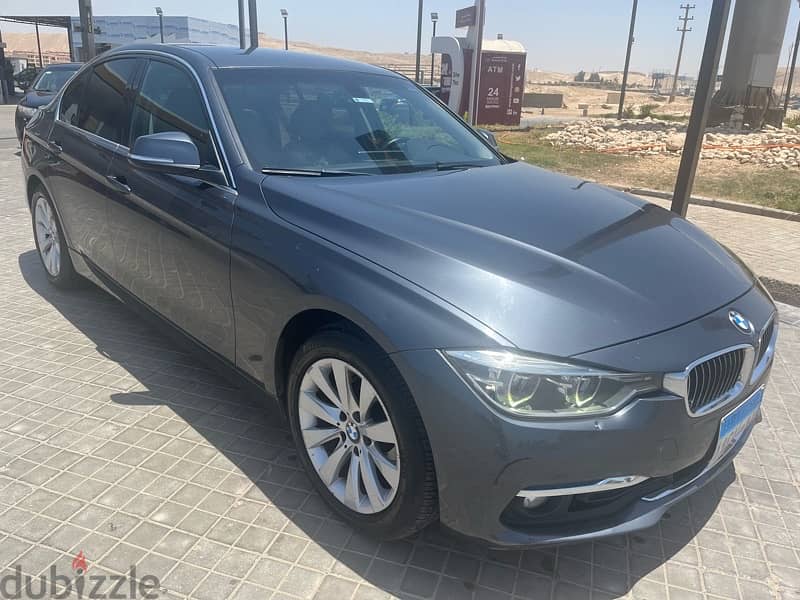 BMW 318 2019 5