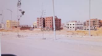 للبيع قطعة ارض مبانى572 م بشمال القديم لمدينة بدر- badr city