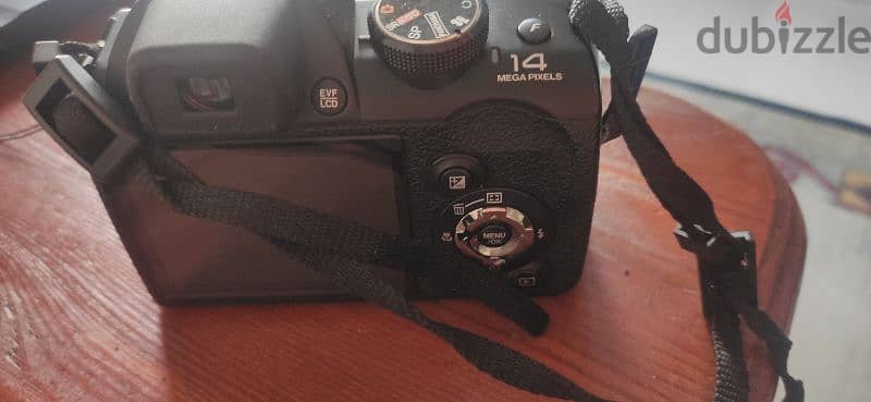 Fuji film camera s4500 كاميرا 3