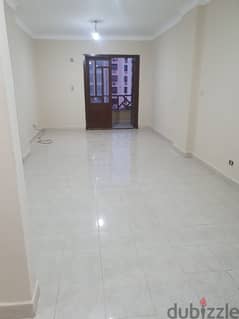 Apartment 90m for sale in the fifth phase in Rehab City   Second round  There is an elevator.   Company finishes