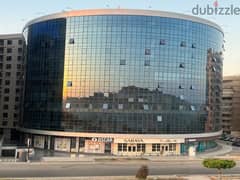 مكتب اداري للايجار 140 متر كامل التشطيب في ريحانه بلازا بزهراء المعادي