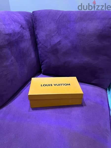 Louis Vuitton 0