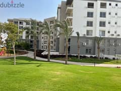 Apartment for sale in a prime location and open view with the lowest down payment Hyde Park / New Cairo