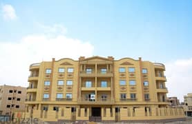 Apartment for sale in a prime location, 160 square meters in front of the 6th District, Shorouk City, in installments