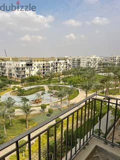 Apartment for sale 245 sqm prime location and overlooking landscape in Eastown sodic - new cairo