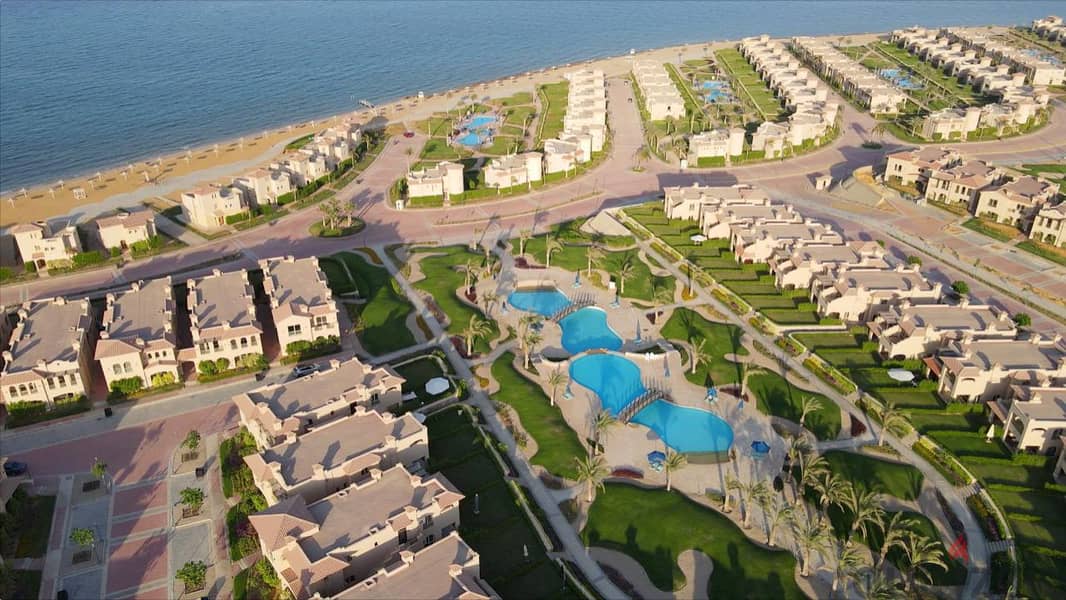 Chalet 140m for sale immediate receipt fully finished Ultra Super La Vista Topaz Village Ain Sokhna Panorama Sea View in installments over 5 years 17