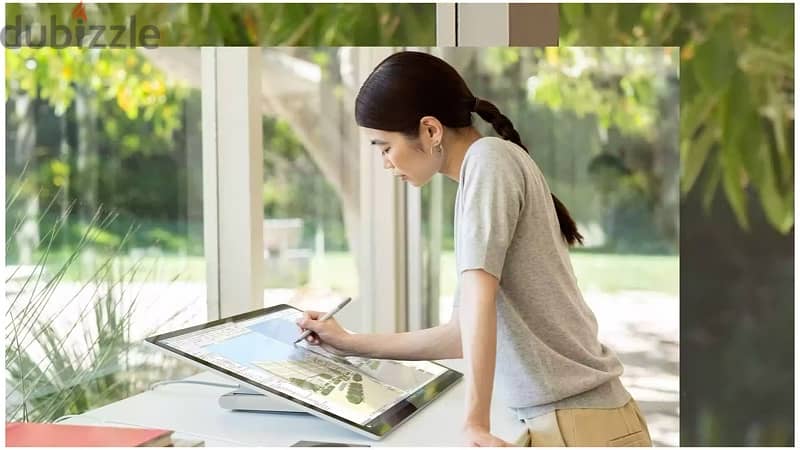 Microsoft Surface Studio 2 8