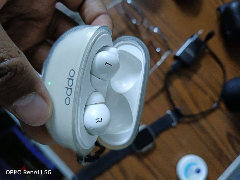 oppo enco free 3 - airpods - buds 0