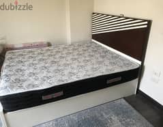 سرير خشب زان جديد بالمرتبة مقاس١٦٠*٢٠٠
