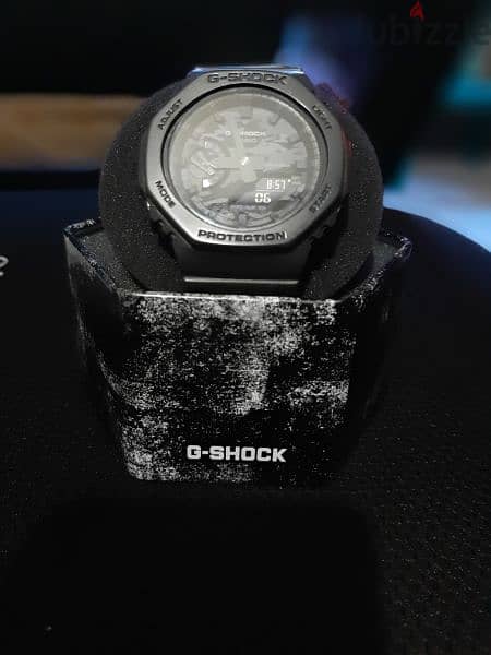 CASIO G-SHOCK GA-2100CA-8ADR 2