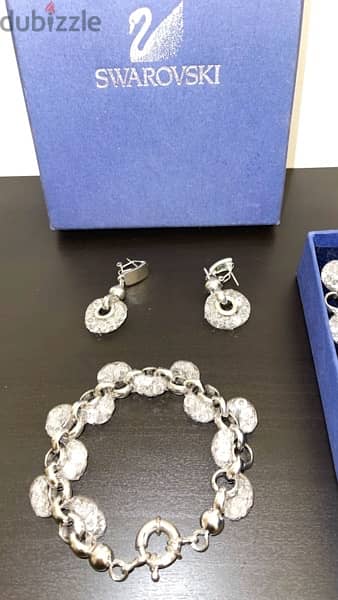 - Swarovski set (necklace, bracelet & earrings) - 2