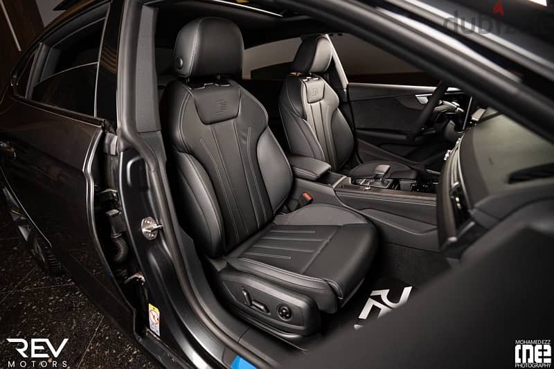 Audi A5 sline black optic package بضمان الوكيل 5