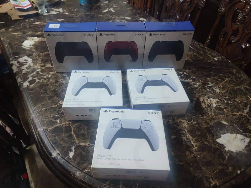 ps5 controller ابيض والوان 4