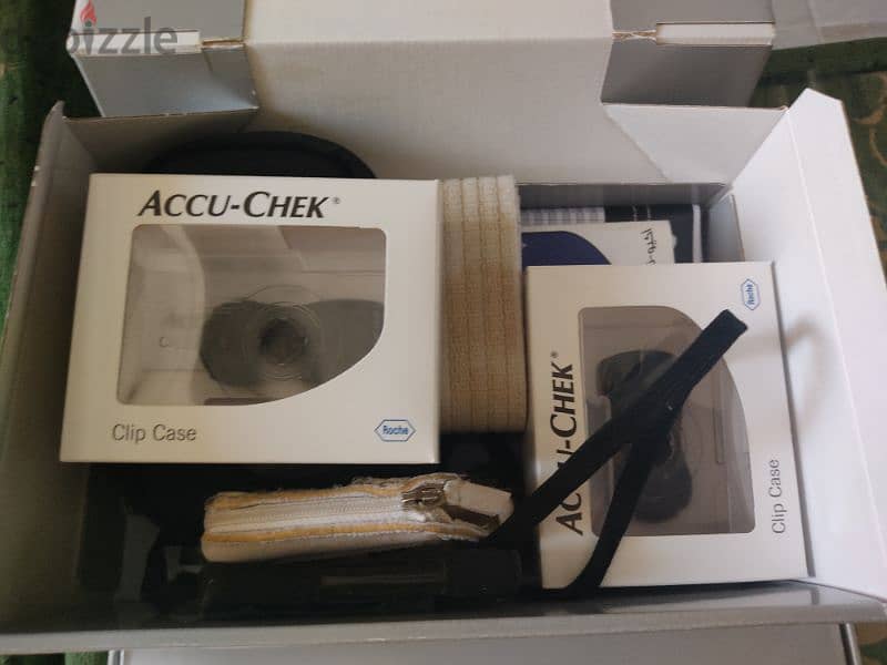 Accu-Chek Combo insulin Pump 3