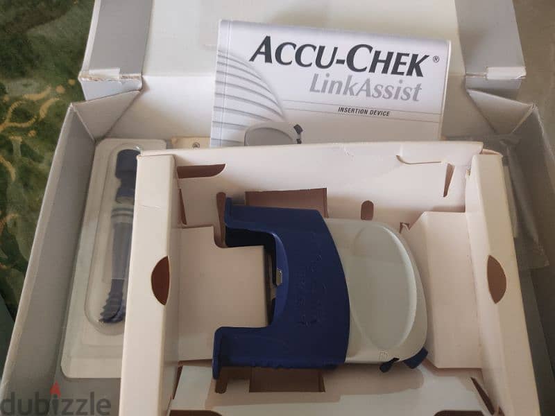 Accu-Chek Combo insulin Pump 6