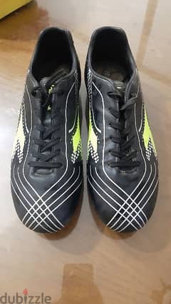 Diadora football shoes