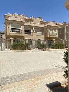 Twin house for sale at  Patio Oro with  a good location