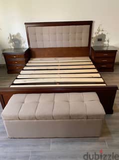 غرفة نوم جديدة (لم تستخدم) من الخشب الزان والكونتر - البيع لغرض السفر