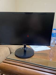 monitor 22 inch     شاشة كومبيوتر