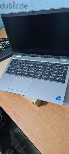 laptops  Dell latitude 5520 core i5 Gen 11 zero