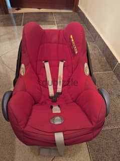 Maxi cosi cabriofix used in very good condition  3500 EGP negotiable