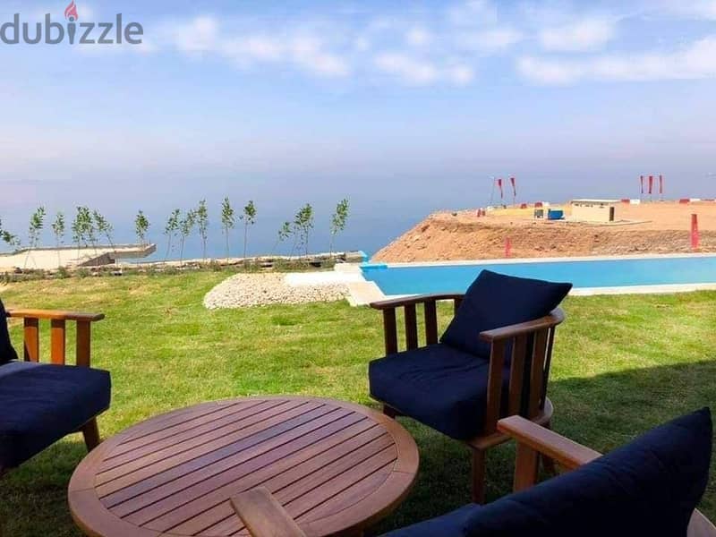 Villa for sale, immediate receipt in installments with a roof, directly on the sea, fully finished (Mont Gualala), Ain Sakha 5