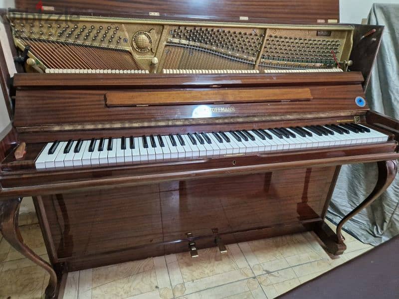 بيانو هوفمان الالمانى الشهير  شكل مودرن 16