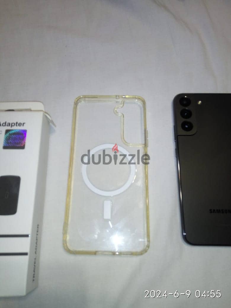 Samsung S22 Plus + 9