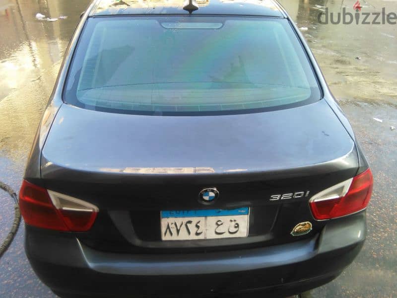 BMW 320 i 2008 10