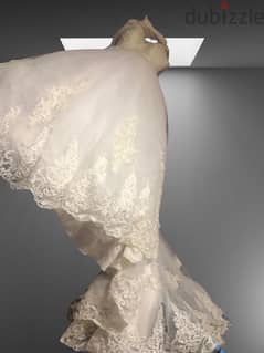 فستان زفاف سكند يوسد