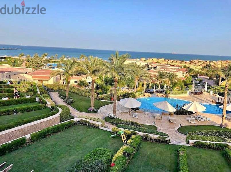 down payment of 950,000 chalets for sale in La Vista Ain Sokhna - a very distinctive panoramic view - : ground floor + private gar 6