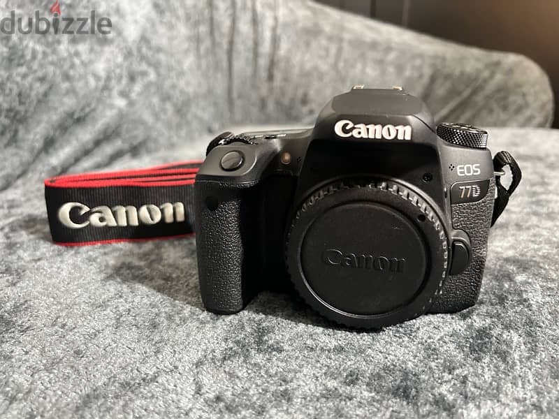 Canon EOS 77D DSLR + EF-S 18-135mm 8