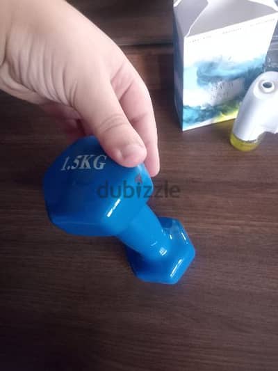 2 dumbbells 1.5 kg