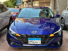 Hyundai Elantra CN7 2022 النترا  الفئه 5 وكيل 80 الف كم  فقط