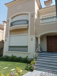 270 sqm villa for sale with immediate delivery in El Patio 5 East Patio 5 La Vista El Shorouk