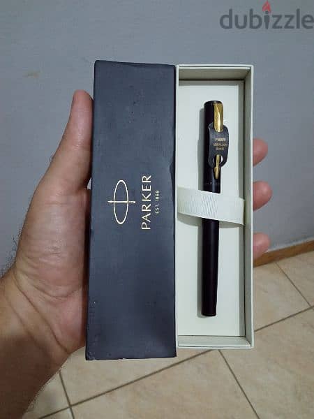 قلم باركر حبر   Parker Frontier Matte Black Gold Nib GT Fountain Pen 1