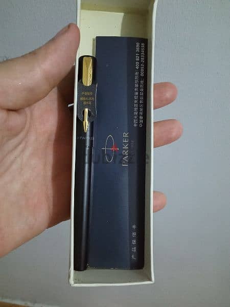 قلم باركر حبر   Parker Frontier Matte Black Gold Nib GT Fountain Pen 4