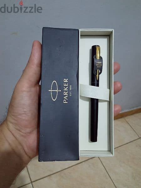 قلم باركر حبر   Parker Frontier Matte Black Gold Nib GT Fountain Pen 8