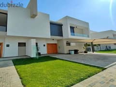 Townhouse for sale in a full-service compound, Sur by Sur, with the International Medical Center