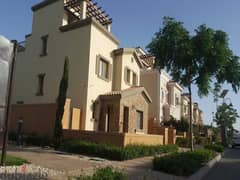 Standalone Villa 356m fully finished for rent best location in Mivida