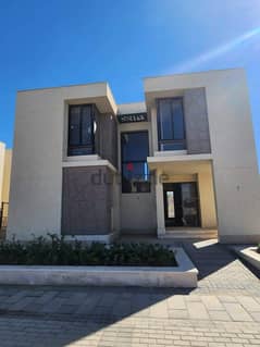 A wonderful Twin house For Sale in Palm hills New Cairo