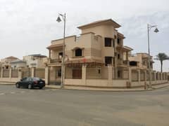 Standalone villa for sale in Royal City Compound    Land area 375 meters