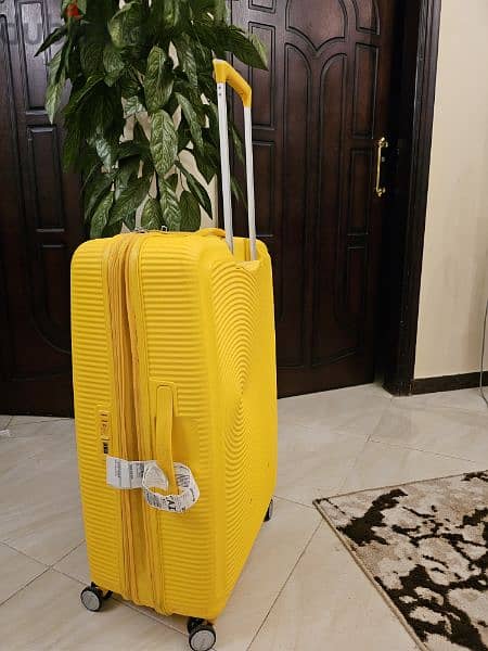 american tourister luggage spinner 1