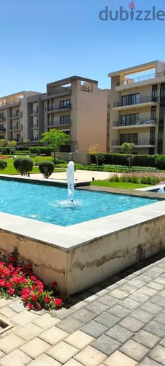 Apartment for sale with private garden fully finished, with air conditioners With one parking slot at the lowest price in Fifth Square