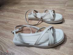 sandals 37
