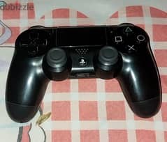 PlayStation 4 controller original and copy