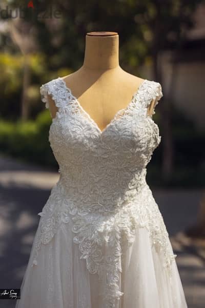 wedding dress 0